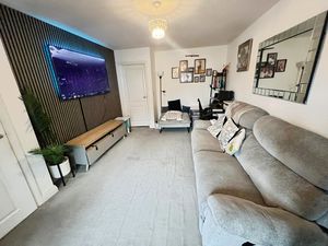 Lounge- click for photo gallery